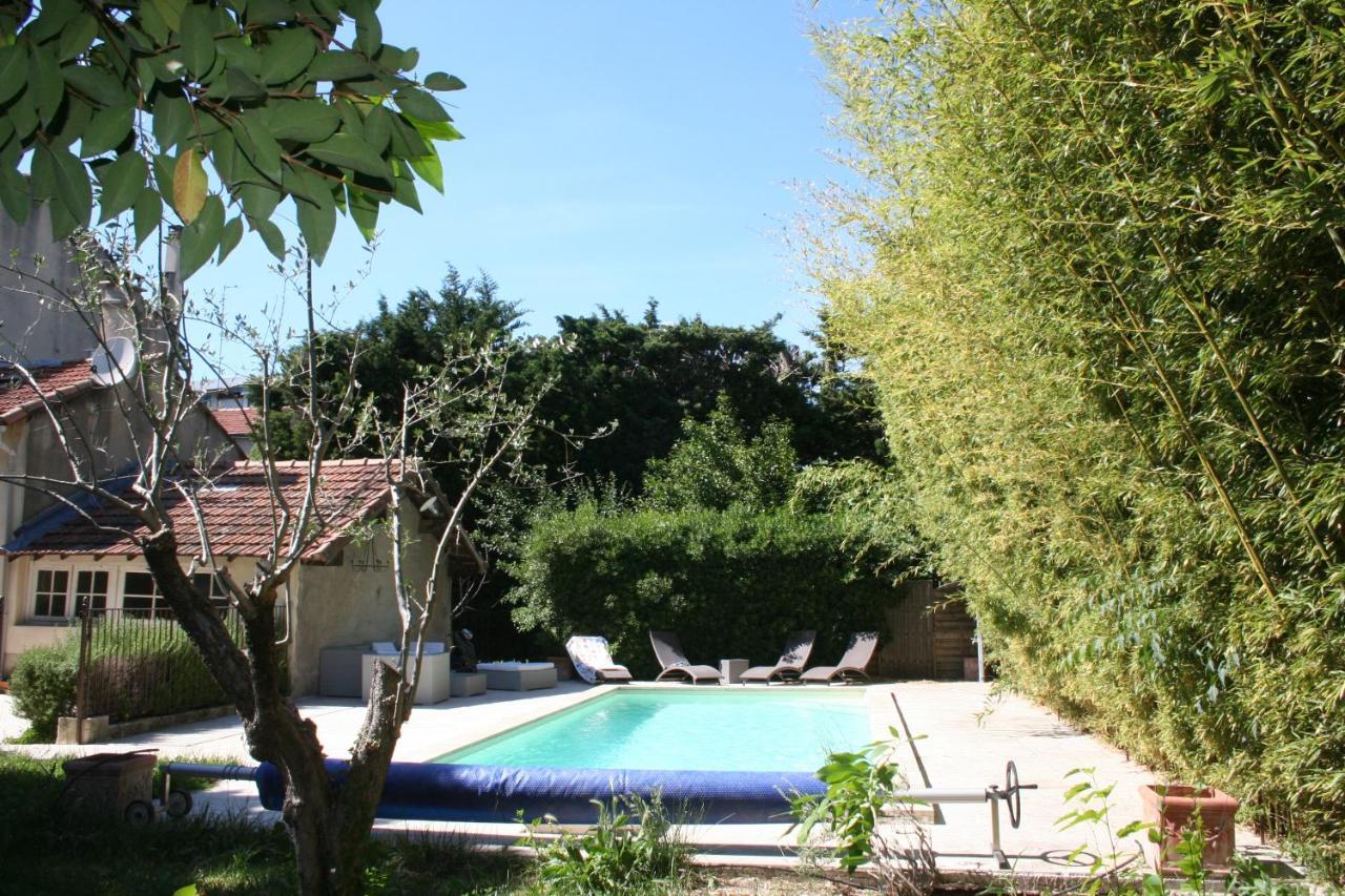 Le Mas Des Dames Appartement Avignon Luaran gambar