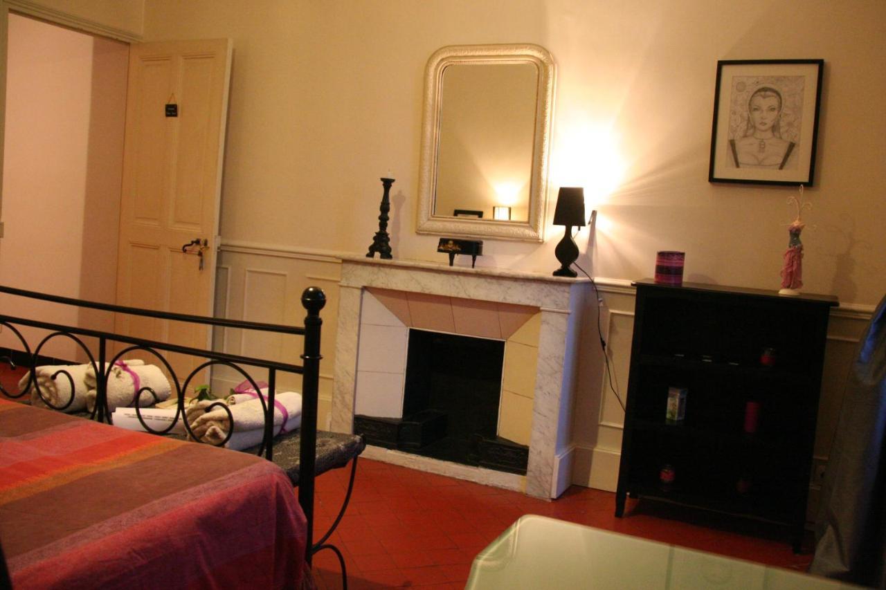 Le Mas Des Dames Appartement Avignon Luaran gambar